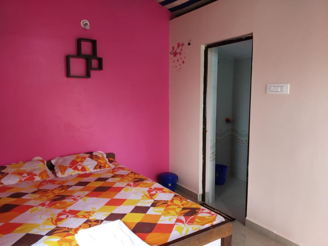 קארוואר Prafulla Homestay מראה חיצוני תמונה